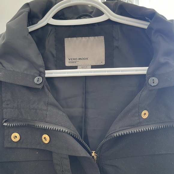 Black spring jacket from Vero Moda - Picture 4 of 8